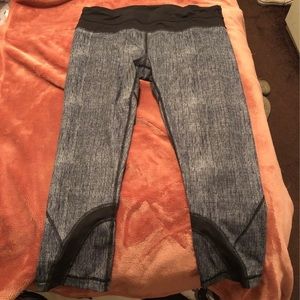 Cropped lululemon leggings